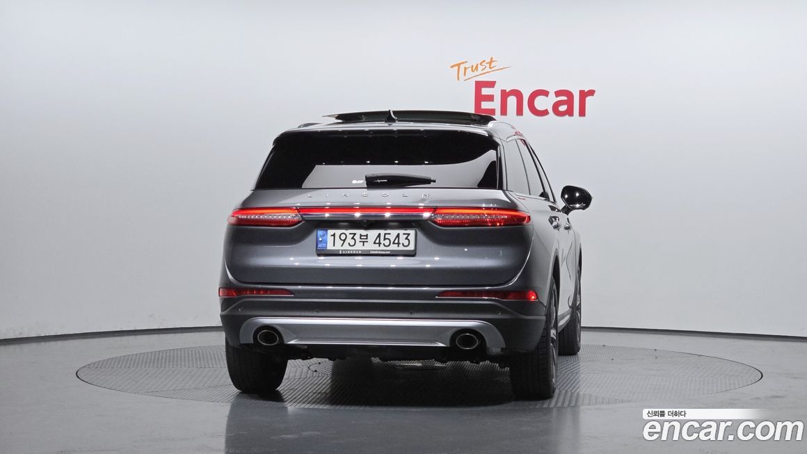 Lincoln Corsair 2021