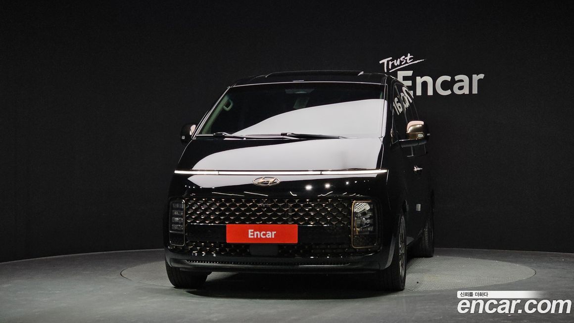 Hyundai Staria 2022