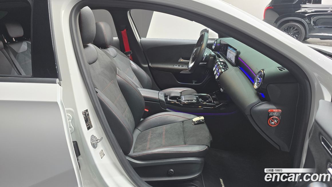 Mercedes-Benz A-Class 2021