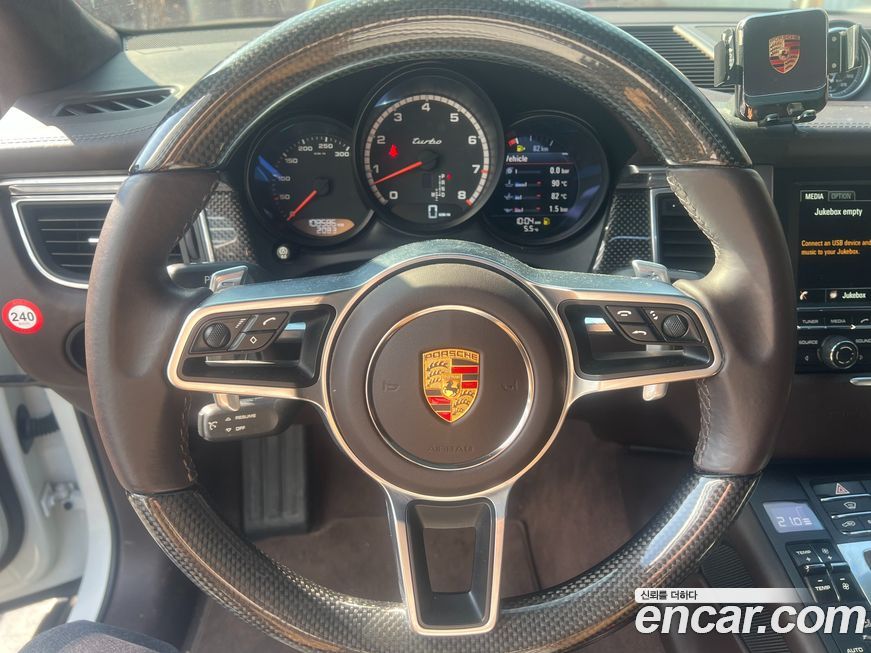Porsche Macan 2014