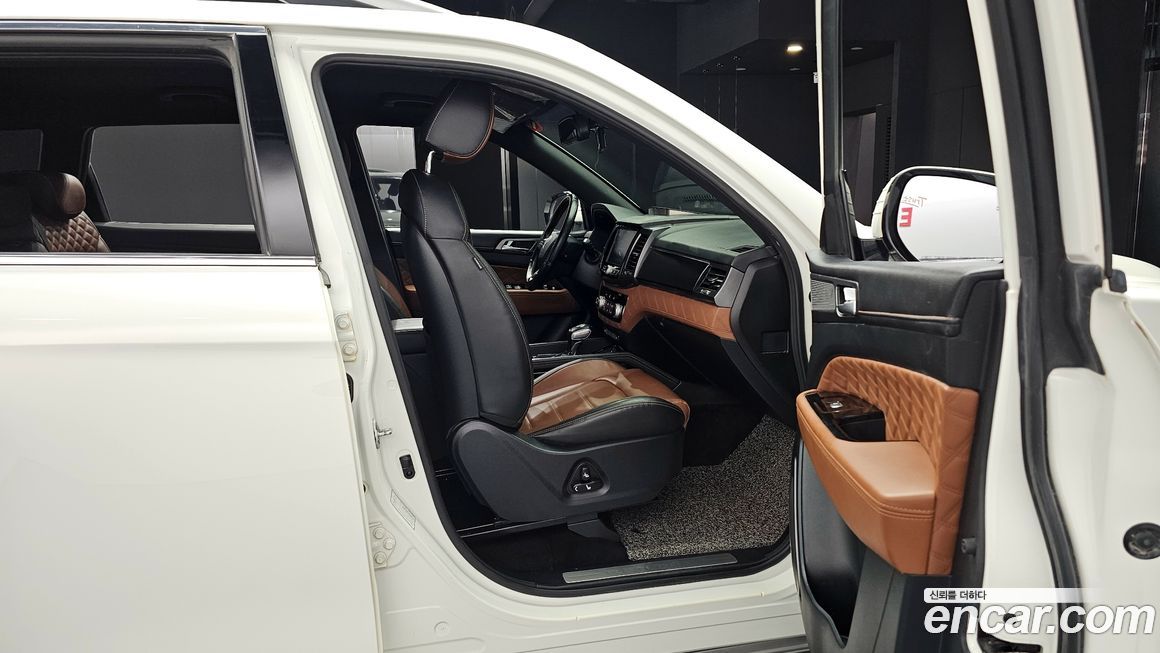 KG_Mobility_Ssangyong Rexton 2020