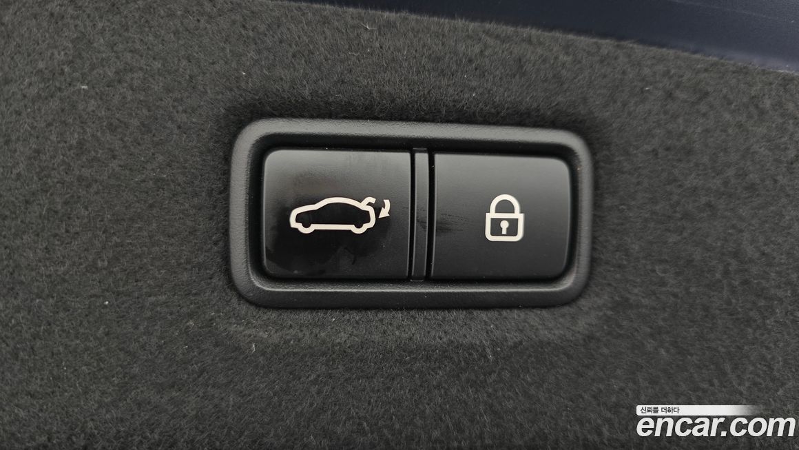 Genesis G90 2021