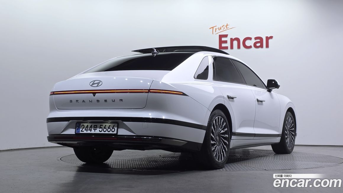 Hyundai Grandeur 2023