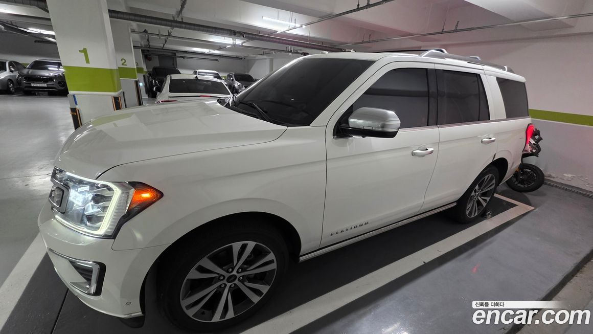 Ford Expedition 2021