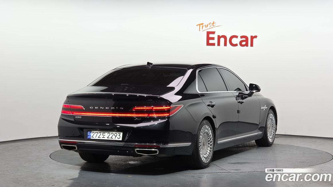 Genesis G90 2021