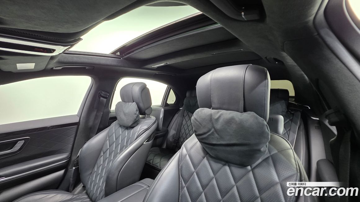 Mercedes-Benz S-Class 2021