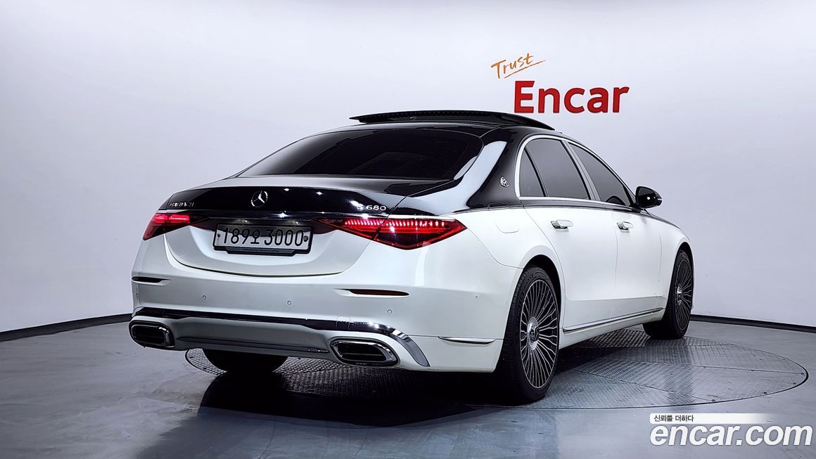 Mercedes-Benz S-Class 2022