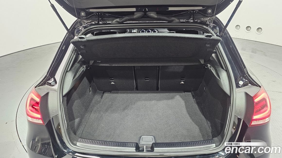 Mercedes-Benz A-Class 2022