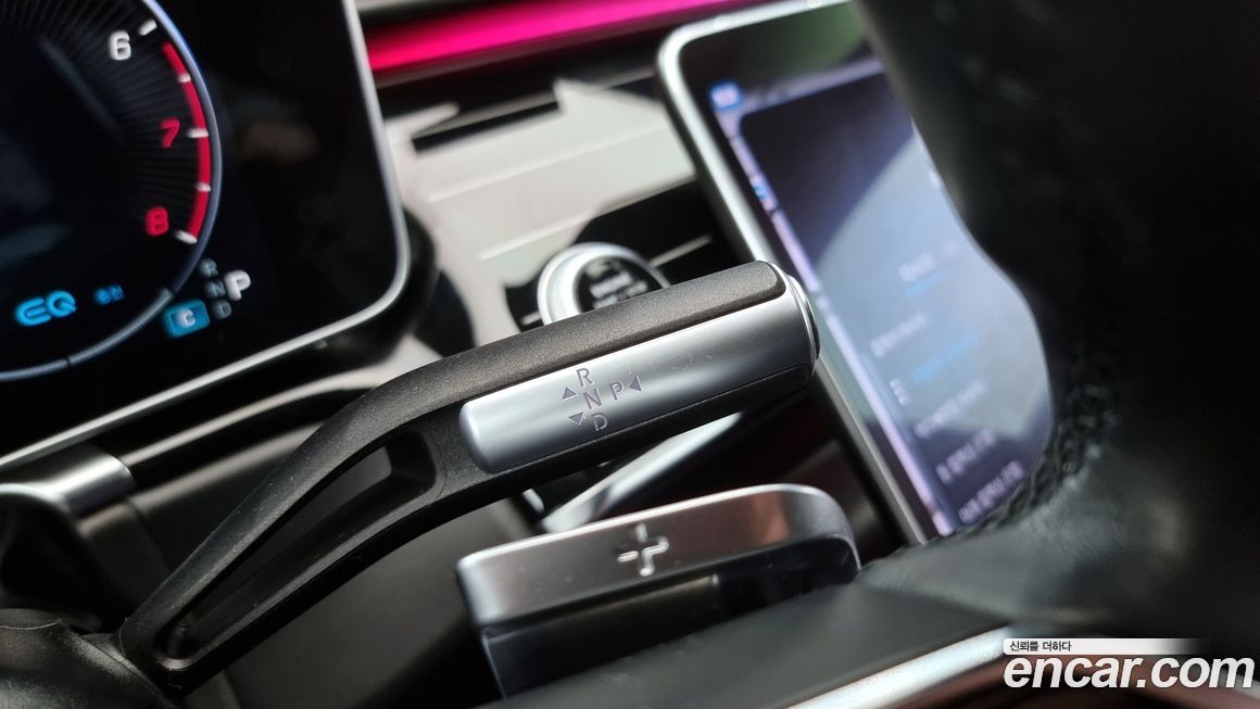 Mercedes-Benz S-Class 2022