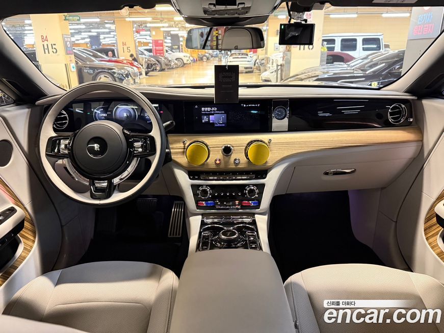 Rolls-Royce Spectre 2024