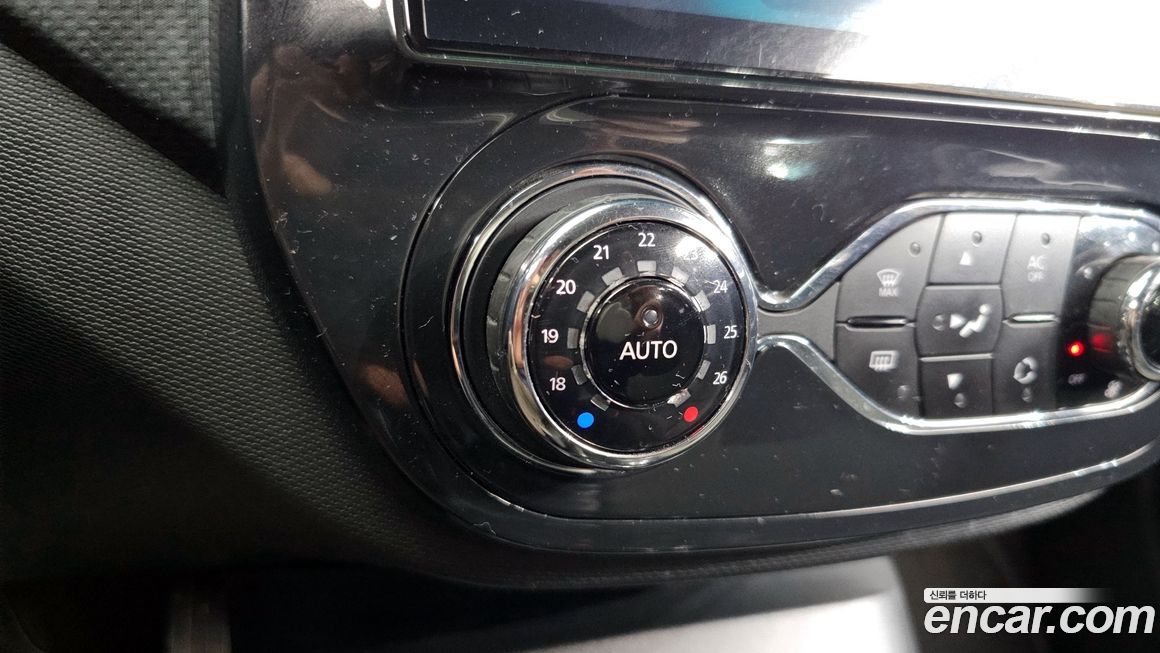 Renault-KoreaSamsung QM3 2014