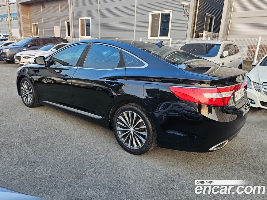 Hyundai Grandeur 2014