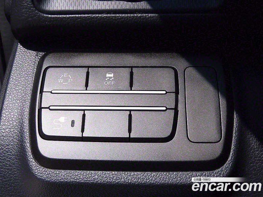 KG_Mobility_Ssangyong TIBOLI 2016