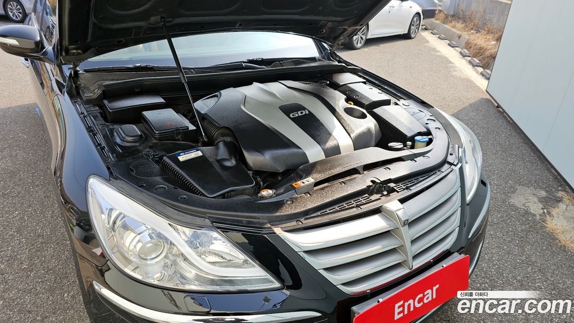 Hyundai Genesis 2014