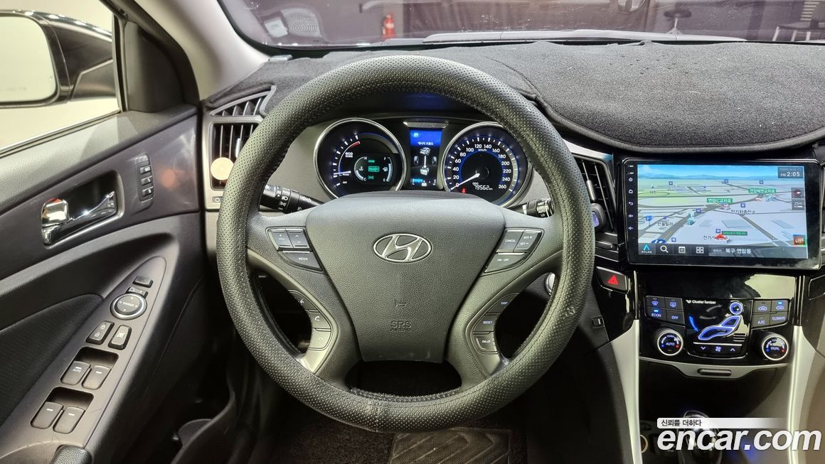 Hyundai Sonata 2012