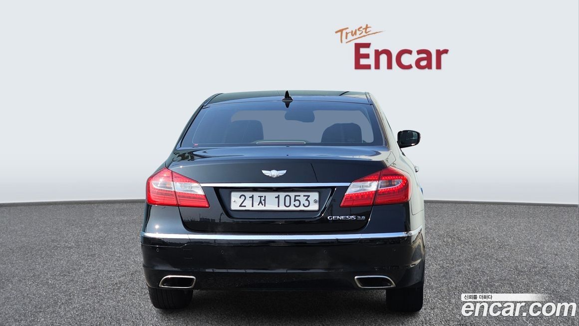 Hyundai Genesis 2014