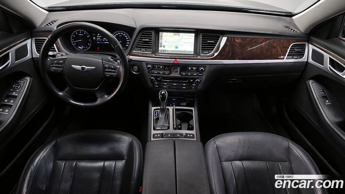 Hyundai Genesis 2014