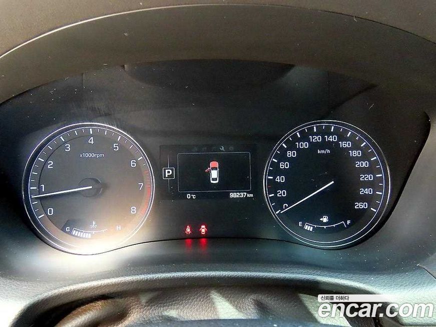 Hyundai Genesis 2016