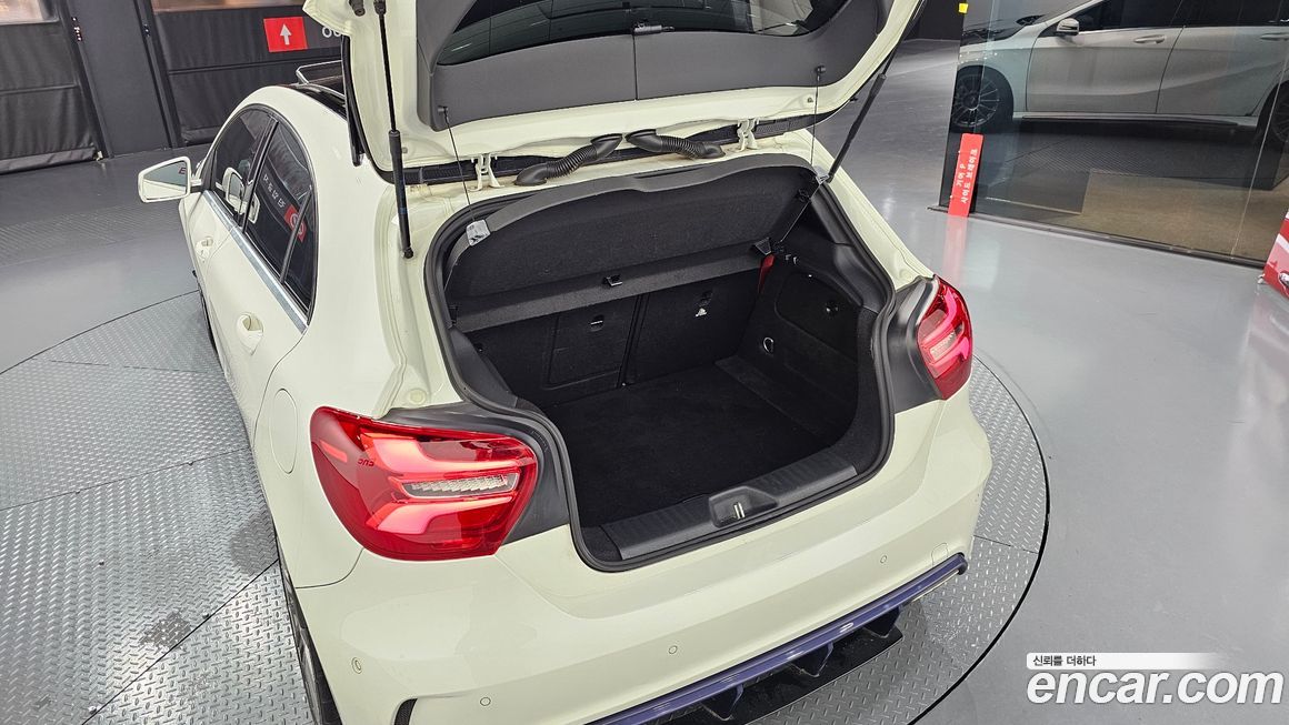 Mercedes-Benz A-Class 2016