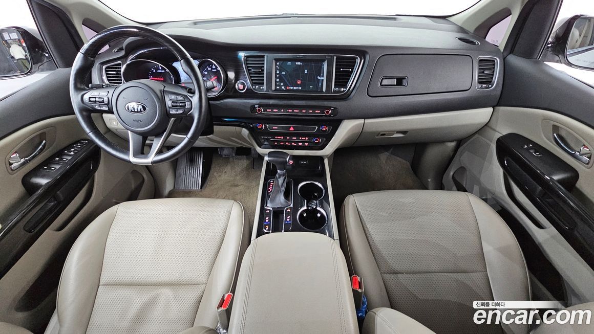 Kia Canival 2020