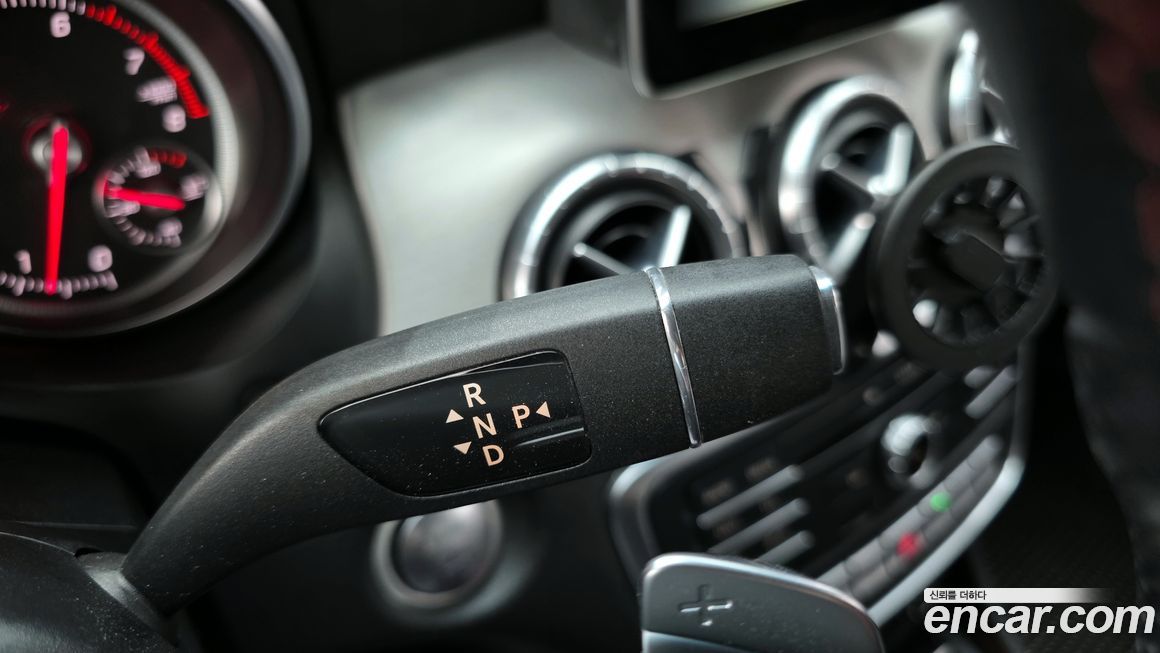 Mercedes-Benz CLA-Class 2017