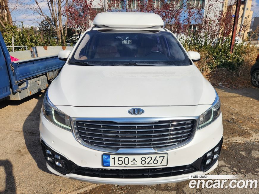 Kia Canival 2018