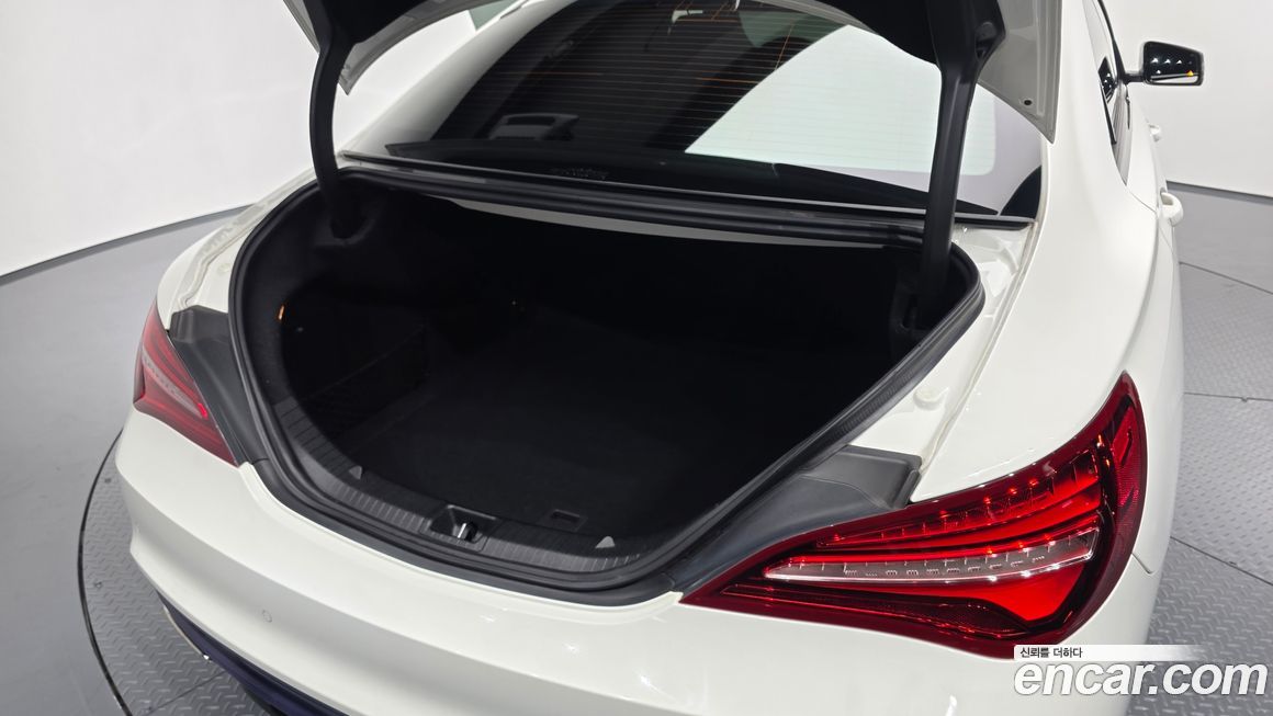 Mercedes-Benz CLA-Class 2017