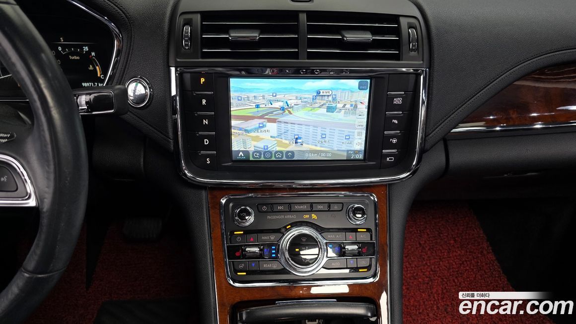 Lincoln Continental 2020