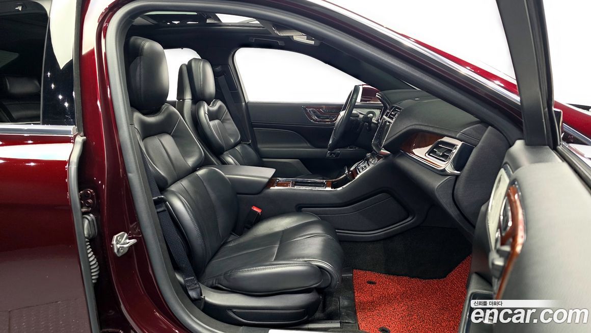 Lincoln Continental 2020