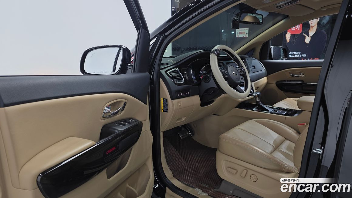Kia Canival 2019