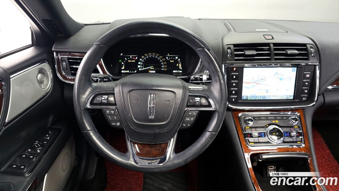 Lincoln Continental 2020