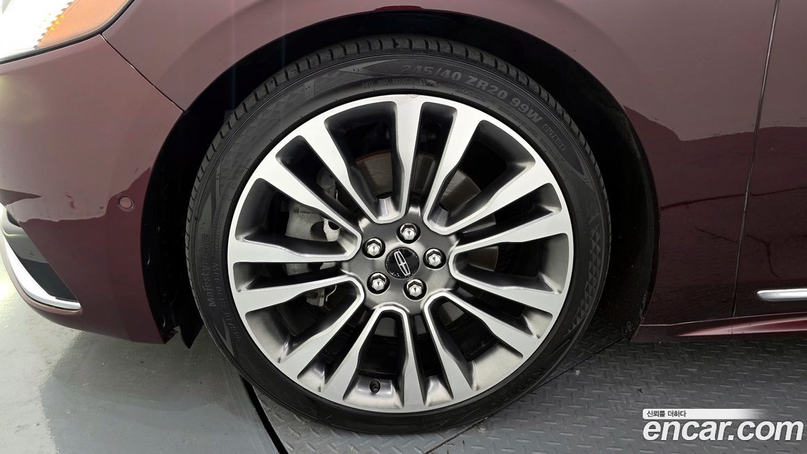 Lincoln Continental 2020