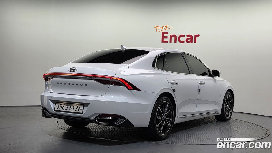 Hyundai Grandeur 2021