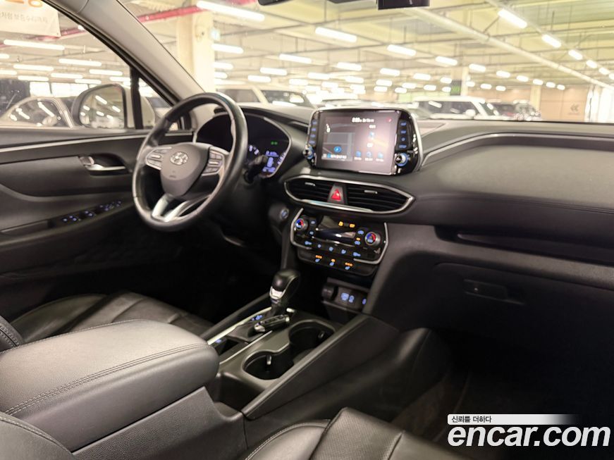 Hyundai Santafe 2020