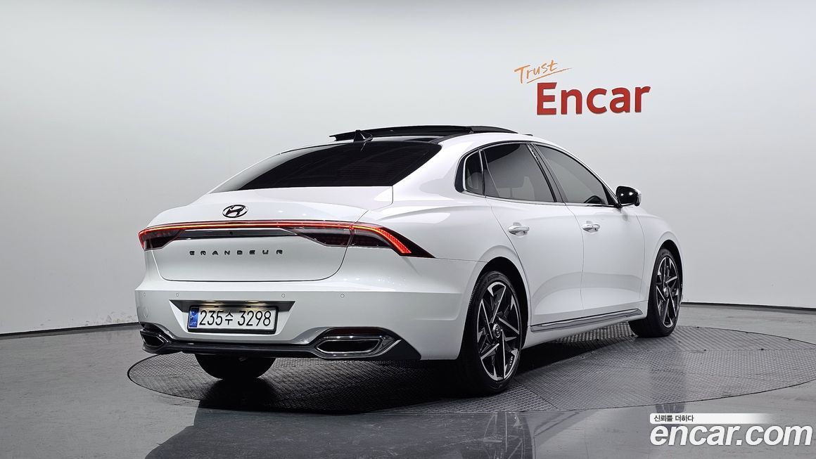 Hyundai Grandeur 2021