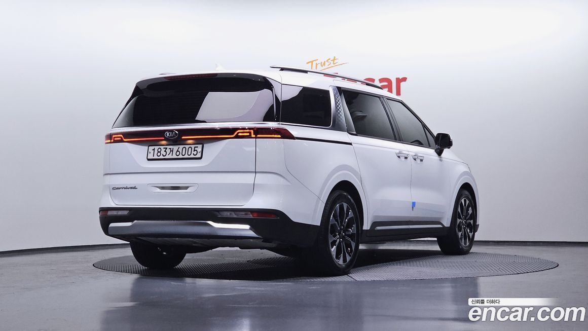 Kia Canival 2021