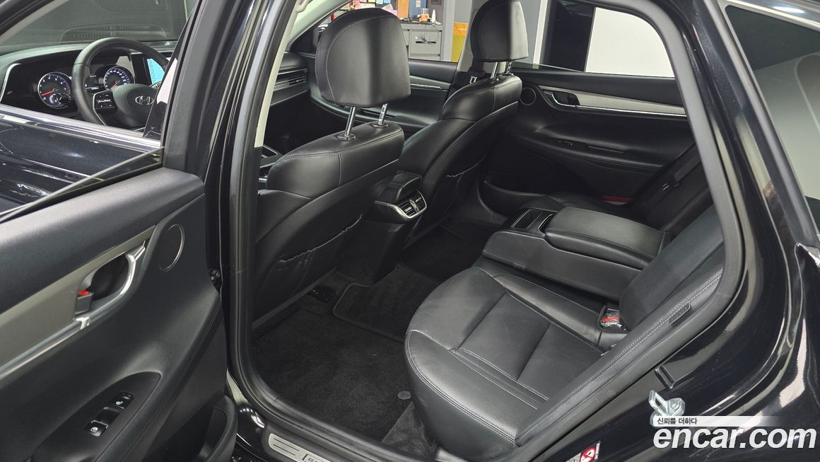 Hyundai Grandeur 2022