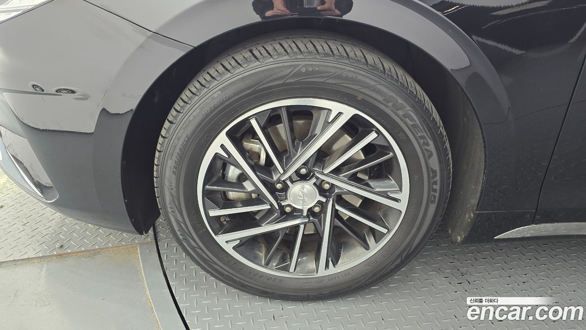 Hyundai Grandeur 2022