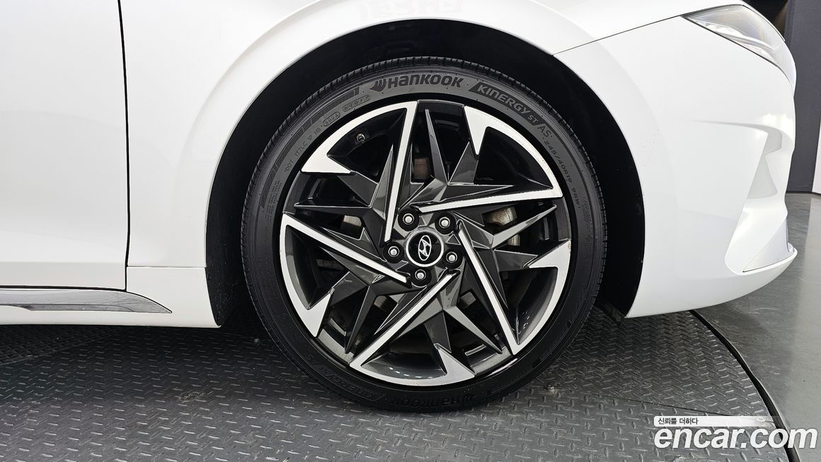 Hyundai Grandeur 2021