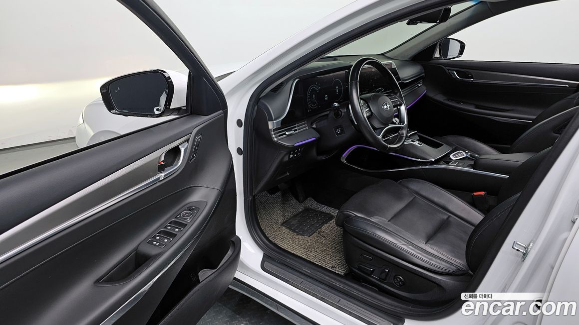 Hyundai Grandeur 2021