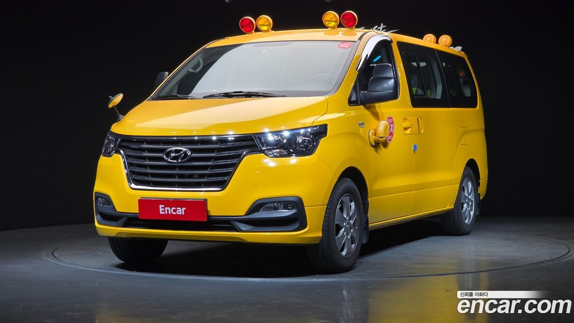 Hyundai Starex 2021