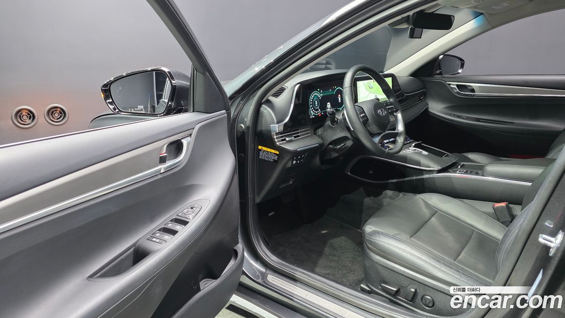 Hyundai Grandeur 2020