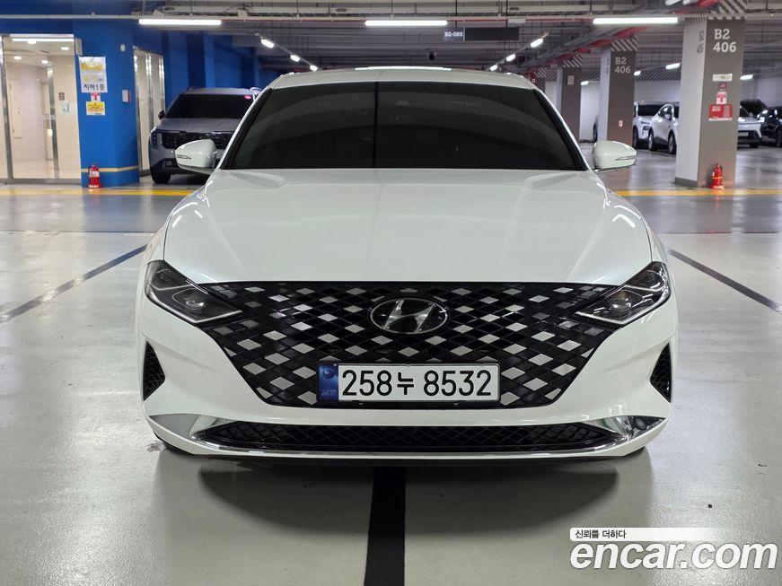 Hyundai Grandeur 2021