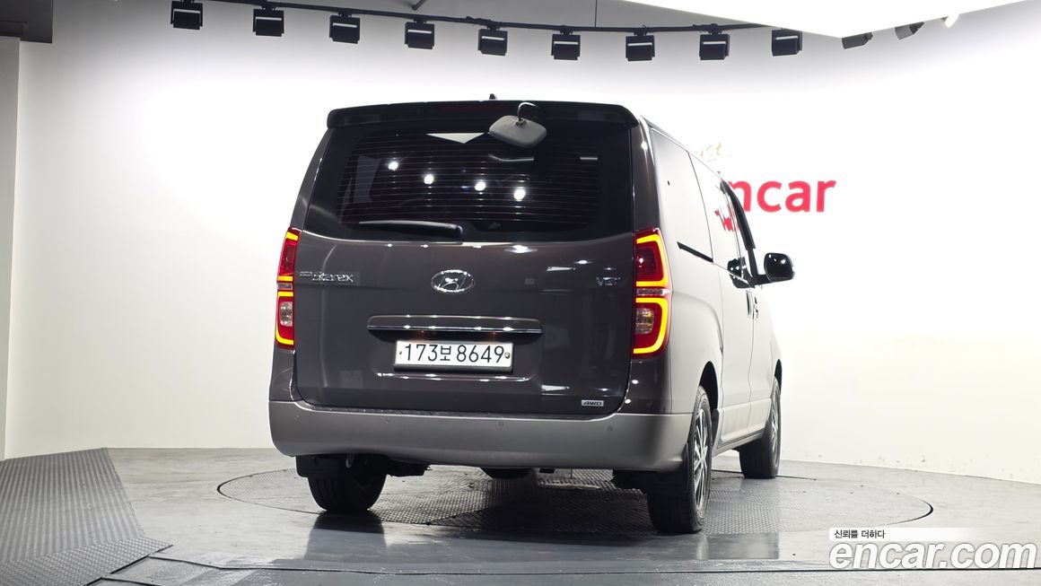 Hyundai Starex 2020