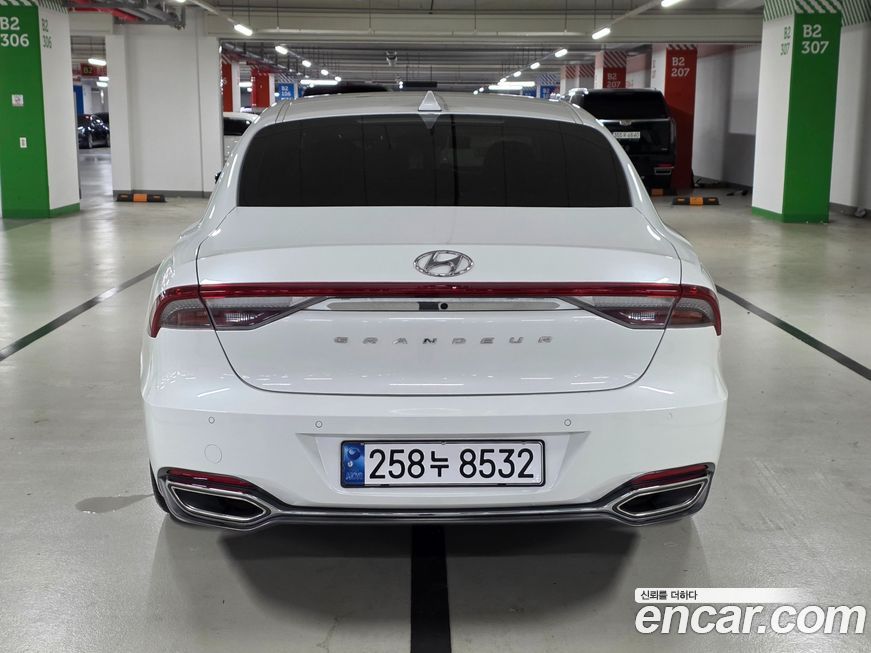 Hyundai Grandeur 2021