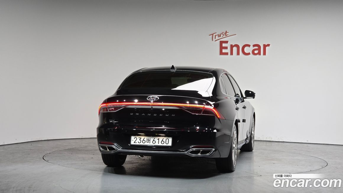 Hyundai Grandeur 2020