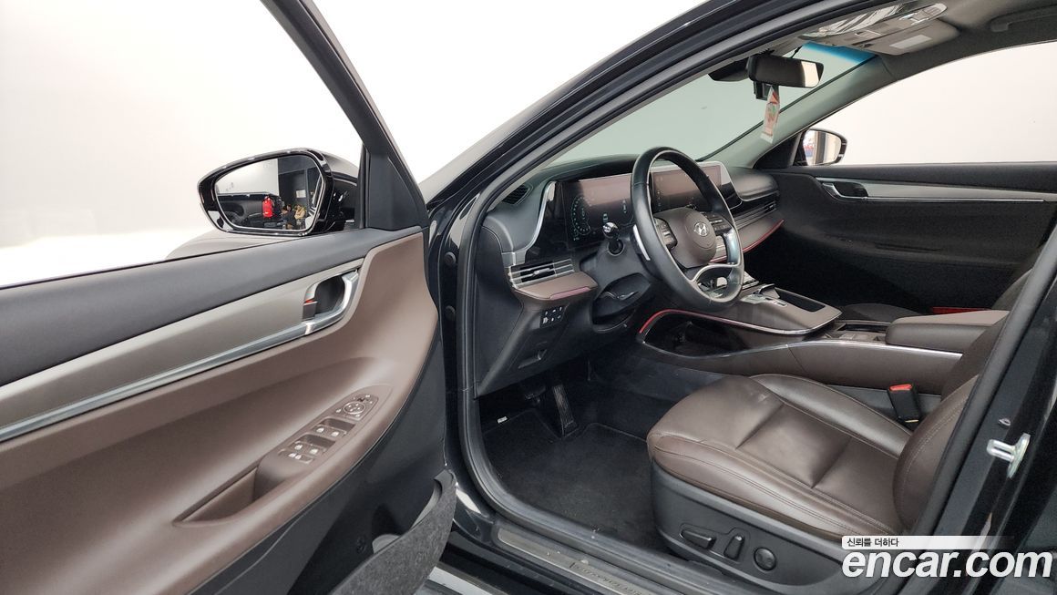 Hyundai Grandeur 2021