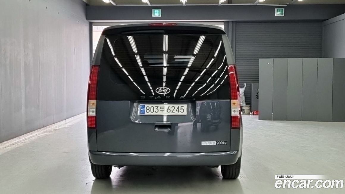 Hyundai Staria 2023