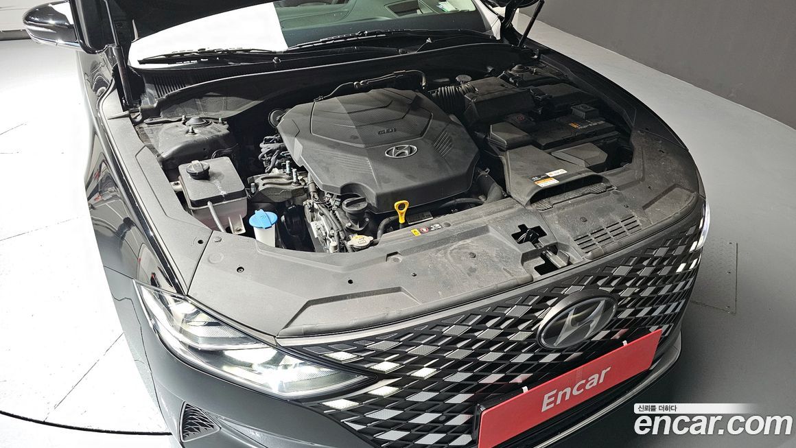 Hyundai Grandeur 2021