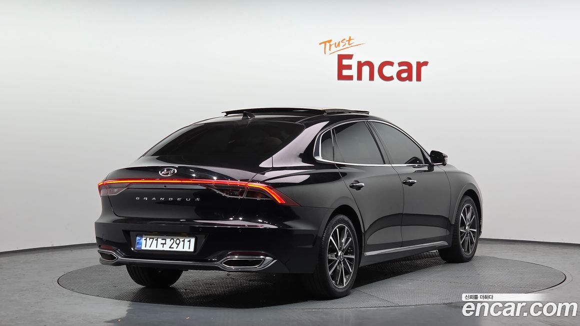 Hyundai Grandeur 2022